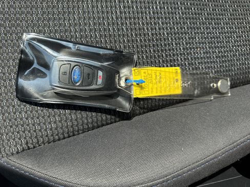 Used 2025 Subaru Forester Premium AWD/4WD image 8
