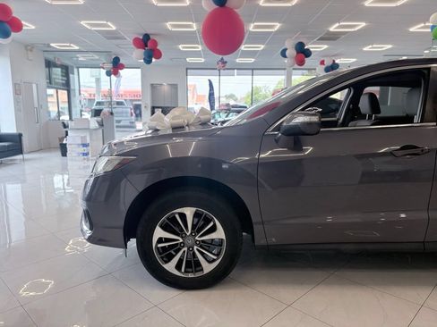 Used 2018 Acura RDX AWD w/ Advance Package image 6
