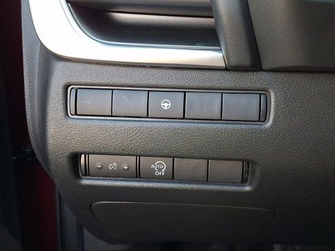 Certified 2023 Nissan Rogue SV AWD/4WD image 26