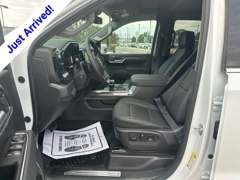 New 2026 Chevrolet Silverado 1500 LTZ w/ LTZ Convenience Package II AWD/4WD image 16