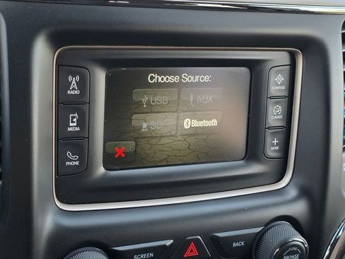 Used 2016 Jeep Grand Cherokee Laredo w/ Quick Order Package 23E AWD/4WD image 41
