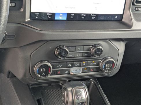 Used 2025 Ford Bronco Big Bend image 14