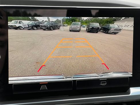 Used 2025 GMC Sierra 1500 Elevation AWD/4WD image 30