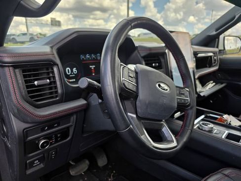 Used 2023 Ford Expedition Limited RWD image 11