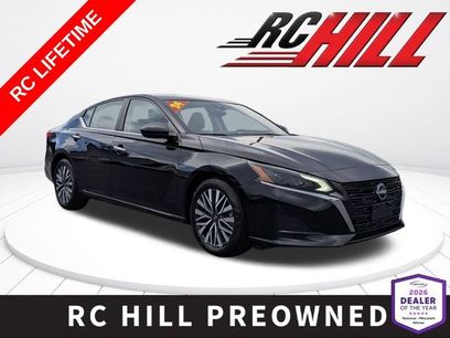 Used 2024 Nissan Altima 2.5 SV