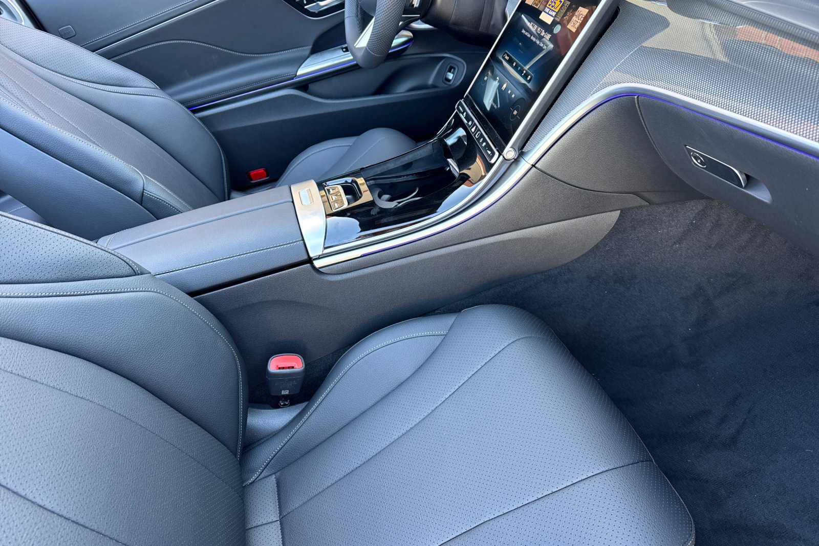 New 2027 Mercedes-Benz CLE 450 4MATIC Cabriolet image 16