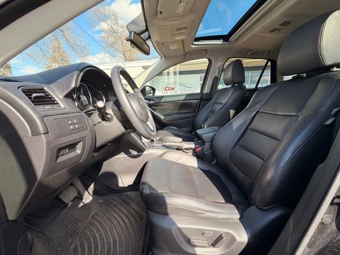 Used 2013 MAZDA CX-5 Grand Touring w/ GT Tech Pkg image 8
