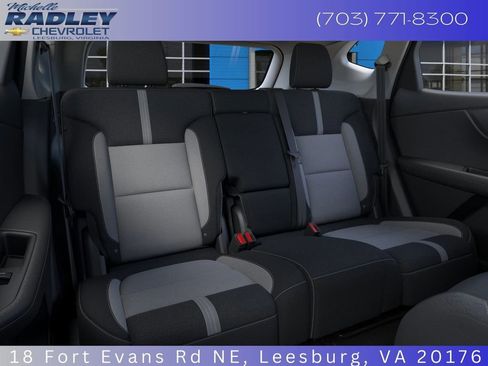 New 2025 Chevrolet Blazer LT w/ Convenience Package image 19