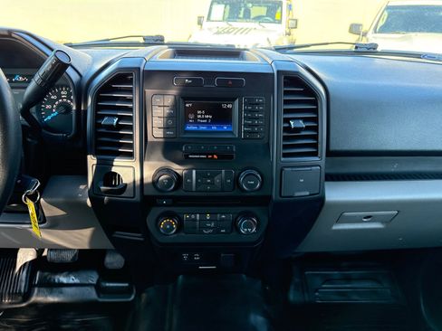 Used 2015 Ford F150 XL w/ Equipment Group 101A Mid image 23