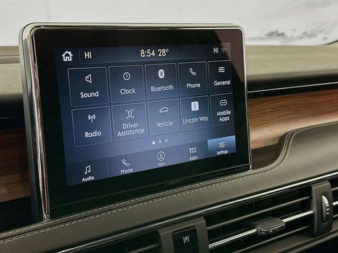 Used 2020 Lincoln Corsair Reserve w/ Elements Package image 17