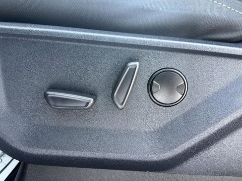 Used 2023 Ford F150 XLT w/ Equipment Group 302A High image 26