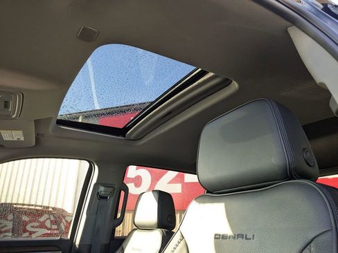 Used 2024 GMC Sierra 1500 Denali image 14