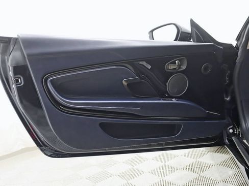 Used 2019 Aston Martin DB11 AMR RWD image 39
