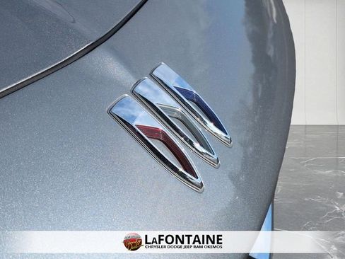 Used 2024 Buick Encore GX Sport Touring image 9