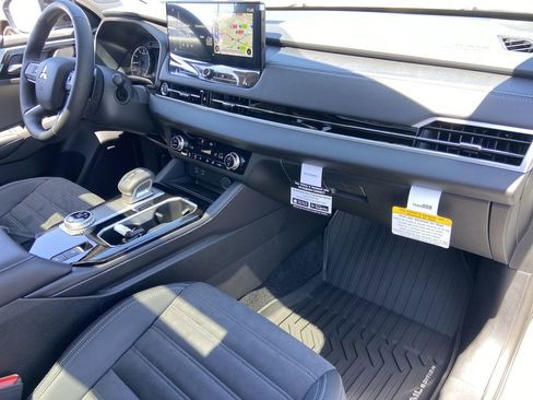 New 2026 Mitsubishi Outlander Trail Edition image 34