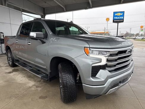 New 2026 Chevrolet Silverado 1500 High Country w/ Z71 Off-Road Package AWD/4WD image 4