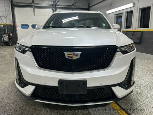 Used 2020 Cadillac XT6 Sport image 8