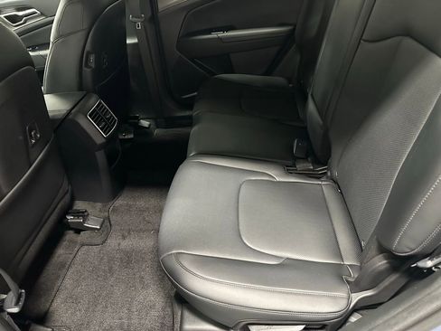 Used 2023 Kia Sportage EX FWD image 41