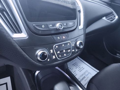 Used 2023 Chevrolet Malibu LT w/ Midnight Edition image 16