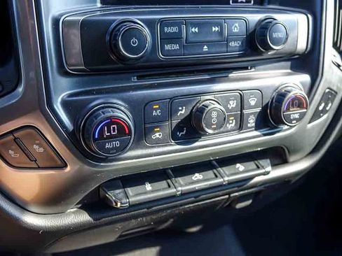 Used 2018 Chevrolet Silverado 1500 LT w/ All Star Edition AWD/4WD image 20