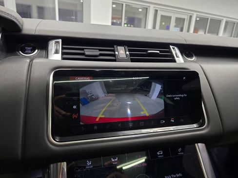 Used 2022 Land Rover Range Rover Sport SVR image 29