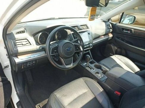 Used 2018 Subaru Outback 2.5i Limited AWD/4WD image 6