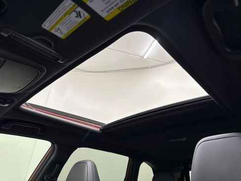 Certified 2025 Subaru Forester Limited image 22