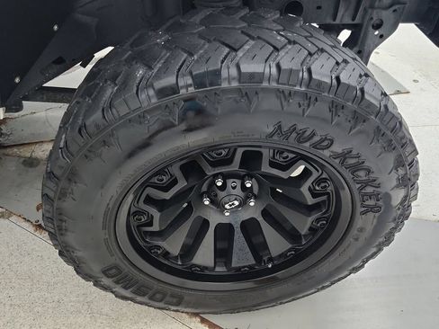 Used 2018 Jeep Wrangler Unlimited Sport AWD/4WD image 36