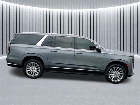 Certified 2021 Cadillac Escalade ESV Premium Luxury image 2