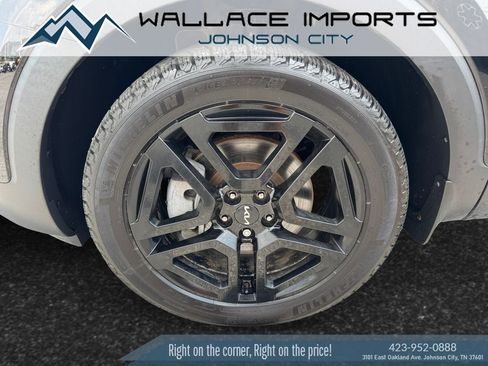 Used 2023 Kia Telluride SX X-Line AWD/4WD image 9