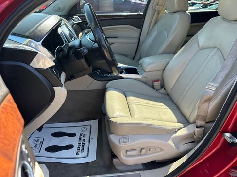 Used 2013 Cadillac SRX Luxury image 20