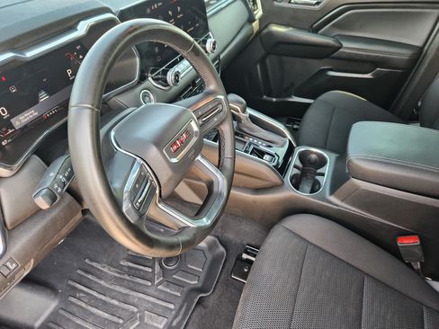 Used 2024 GMC Canyon Elevation RWD image 13