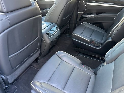 Certified 2025 Cadillac Escalade Sport w/ LPO, ONYX Package AWD/4WD image 13