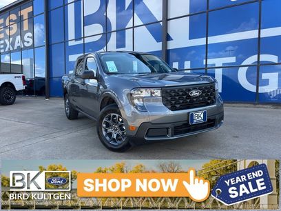 New 2025 Ford Maverick XLT w/ Equipment Group 301A