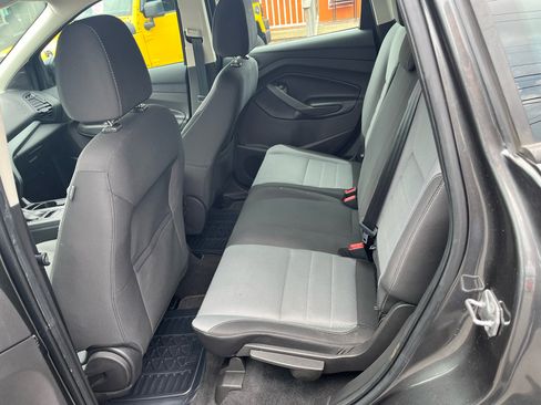 Used 2017 Ford Escape S image 15