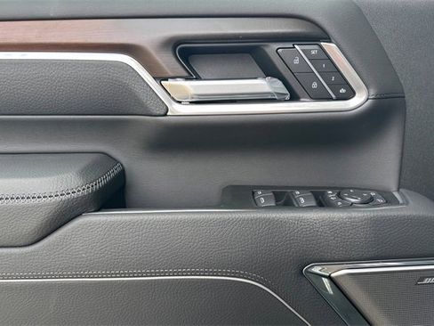 New 2026 GMC Sierra 2500 Denali w/ Denali Reserve Package image 11