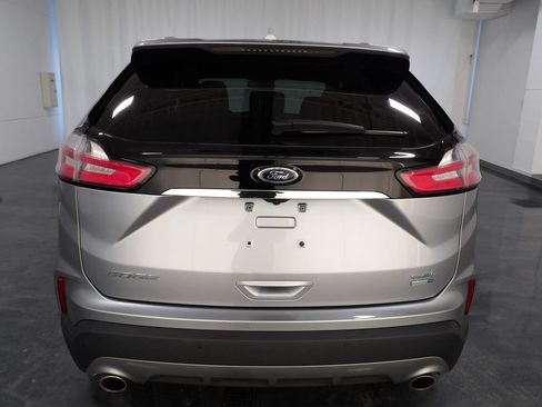 Used 2020 Ford Edge SEL w/ Cold Weather Package AWD/4WD image 5