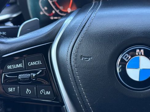 Used 2021 BMW 530i w/ Convenience Package image 26