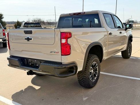 New 2026 Chevrolet Silverado 1500 ZR2 AWD/4WD image 5