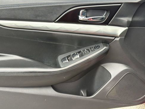 Used 2019 Nissan Maxima 3.5 S w/ Floor Mat Group FWD image 13