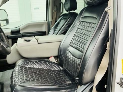 Used 2017 Ford F350 XL w/ Power Equipment Group image 12