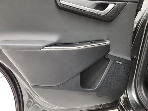 Used 2022 Kia EV6 Wind image 29