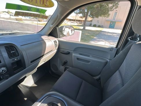 Used 2010 Chevrolet Silverado 1500 W/T image 12