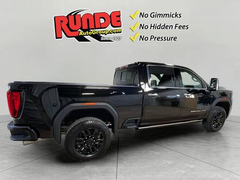 Used 2023 GMC Sierra 2500 Denali w/ Denali Black Diamond Edition image 5