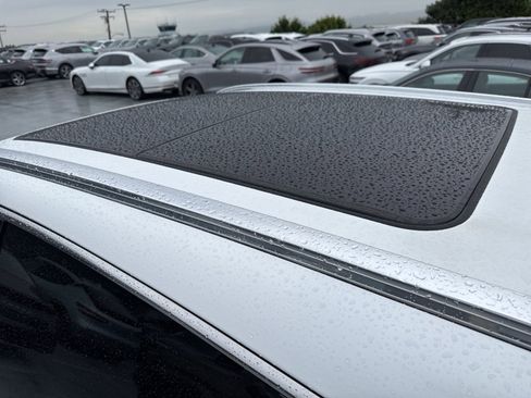 Used 2023 Genesis GV80 3.5T image 6