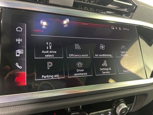 Used 2023 Audi Q3 2.0T Premium Plus w/ Premium Plus Package image 30