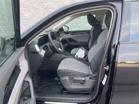 New 2026 Volkswagen Tiguan S FWD image 18
