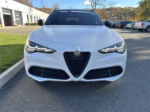 New 2025 Alfa Romeo Stelvio Sprint w/ Veloce Package image 3