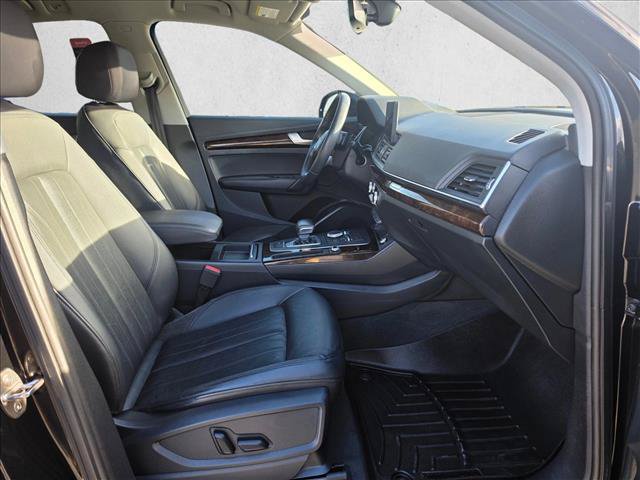 Used 2018 Audi Q5 2.0T Premium AWD/4WD image 11