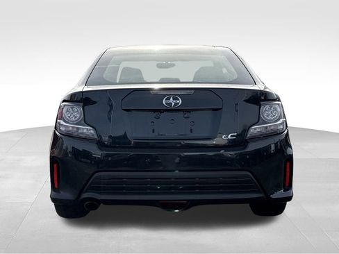 Used 2015 Scion tC image 6
